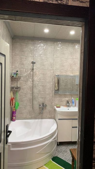 Срочно продается 3х комнатная квартира на Чирчик 9-микрорайон