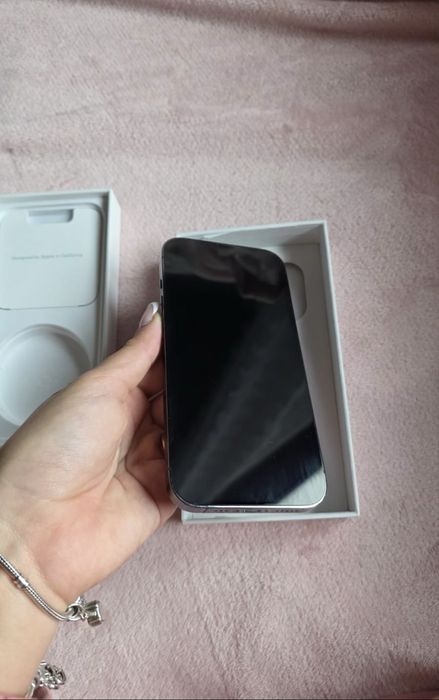 vand iphone 14 pro , deep purple,125 GB +4 huse mobilfox si o folie