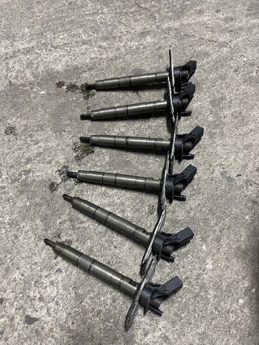 Injector/injectoare Audi 3.0 tdi cod 059130277AH