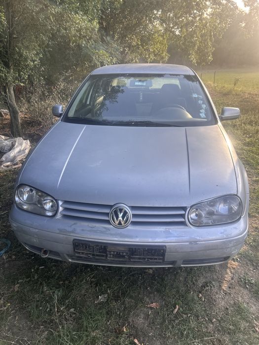 Golf 4 на части 1.9 110