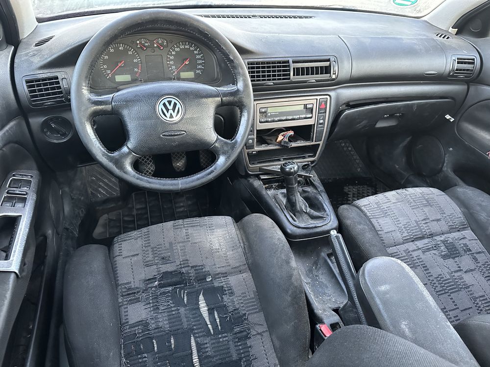 VW Passat B5 1.8 на части