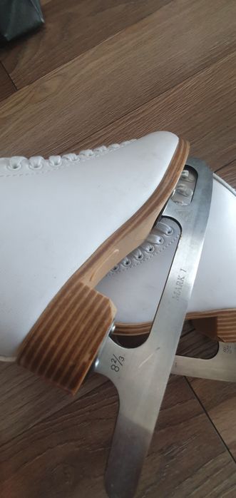 Коньки Jackson 200