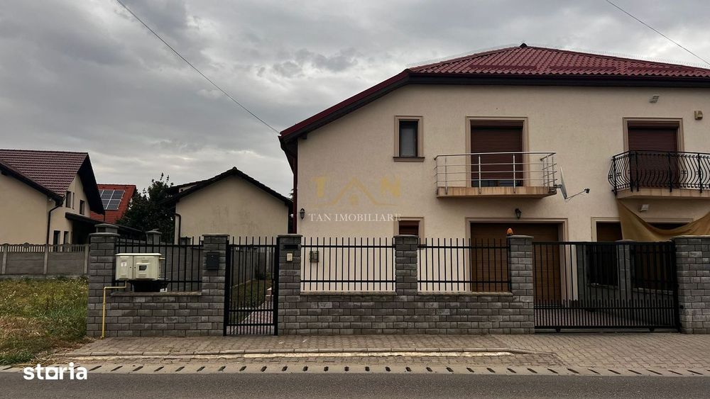 De vânzare Casă zona Cora 4 camere