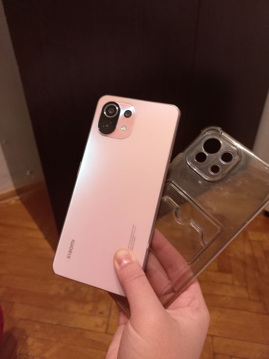 Xiaomi MI 11 lite 128gb В идеале