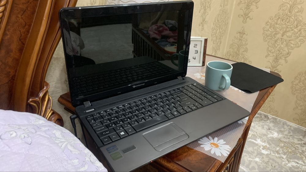Продаётся Ноутбук