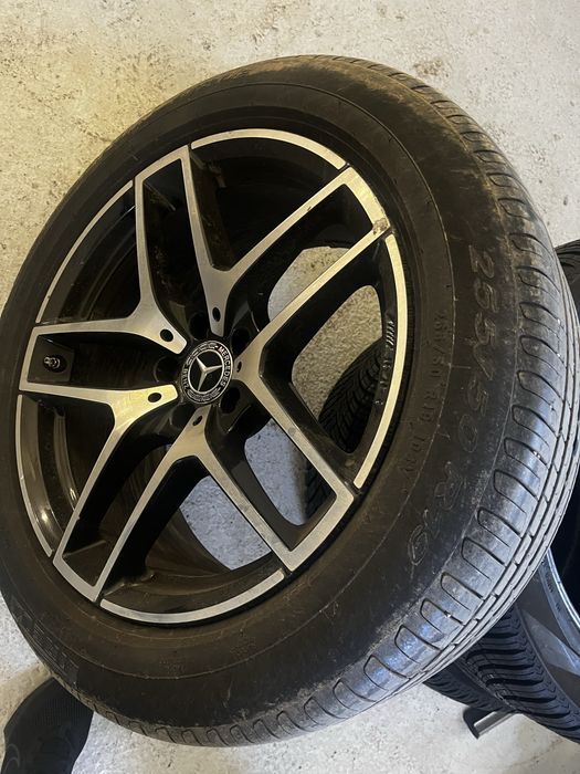 Set Anvelope vara pirelli 255/50/r19