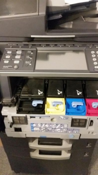 Service - reparatii calculatoare/laptop