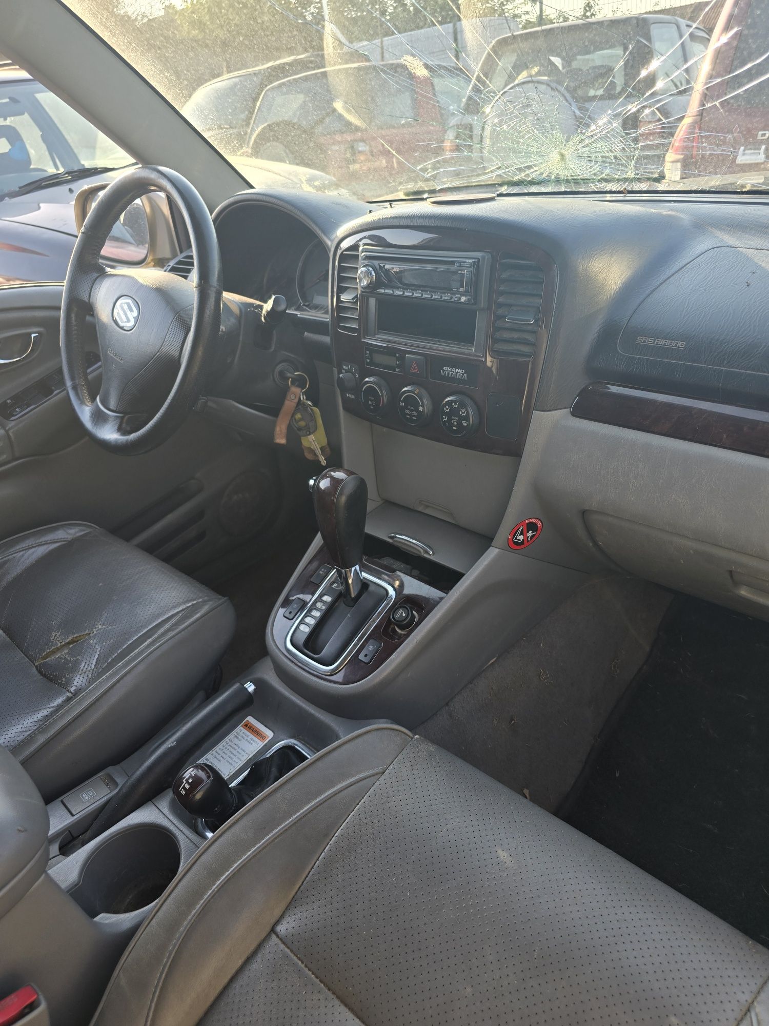 Suzuki grand vitara 2.7i автомат 2005 на части