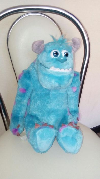 Продам говорящую, смеющуюся и рычащую игрушку Салливана от Spin Master