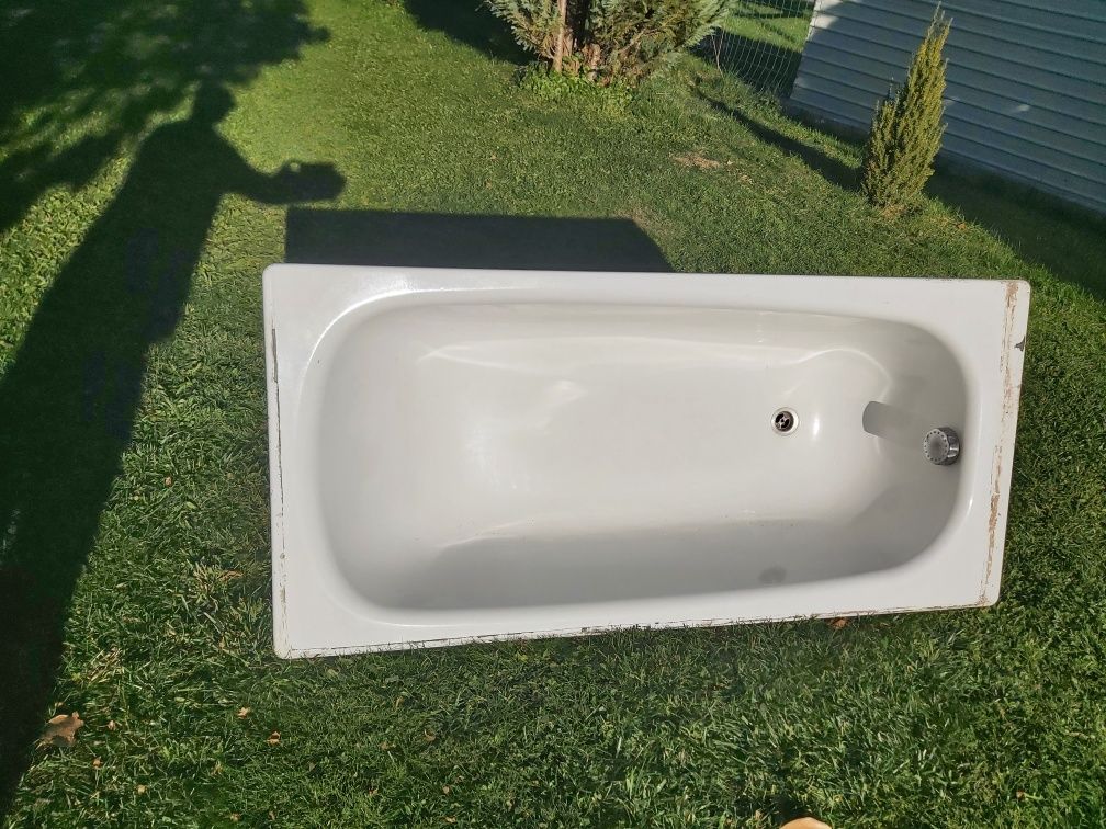Vând cadă baie stare bună 1.5m