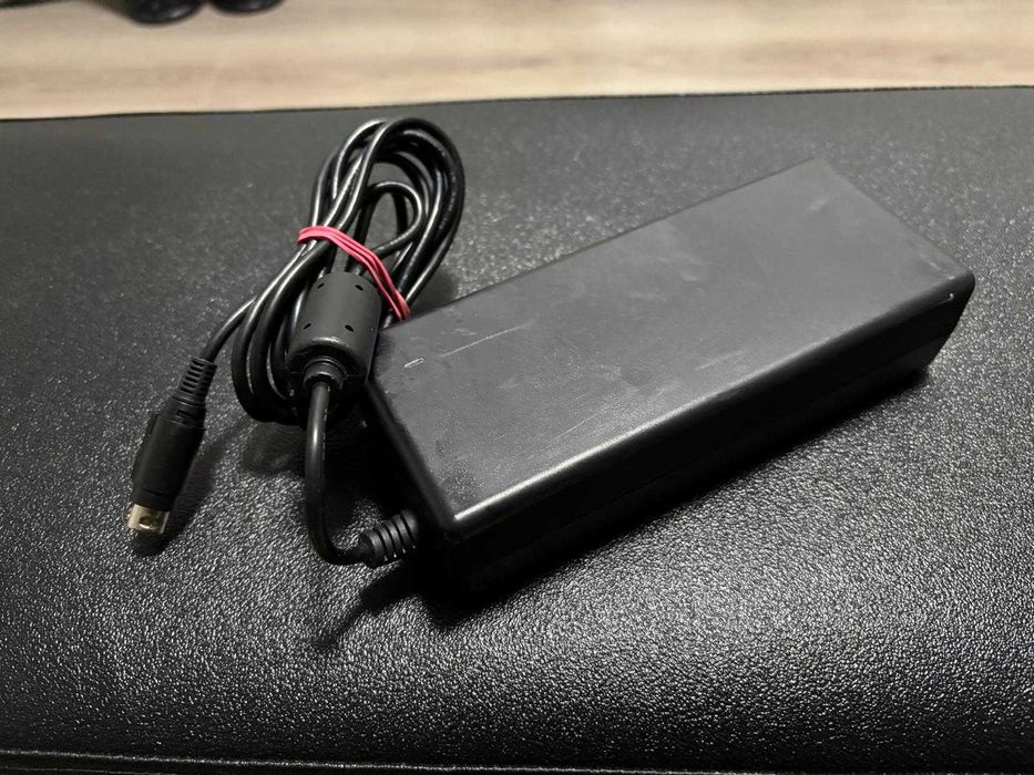 Lot surse de alimentare 12V 8.33A - 10 bucati