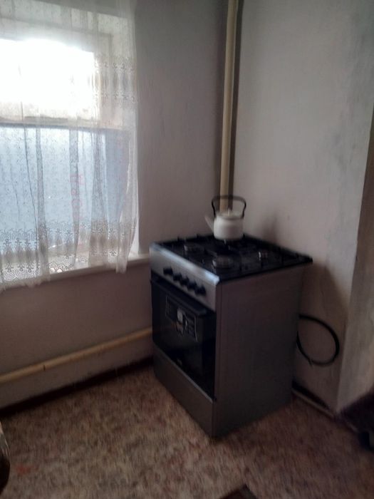 Сдам времянку одна комнатнаяза 40000 т вода в доме частично мебелиров