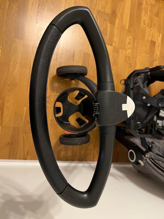 Cărucior stokke v6
