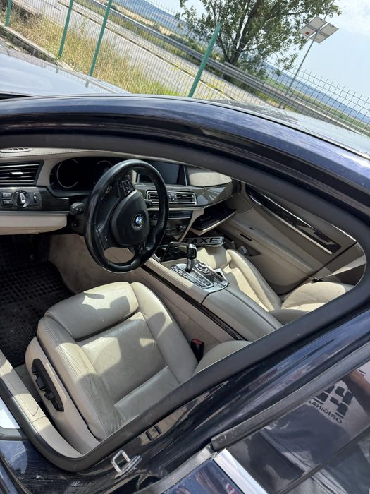 Dezmembrez bmw seria7 f01 X-drive 258cp an 2013 facelift!!!