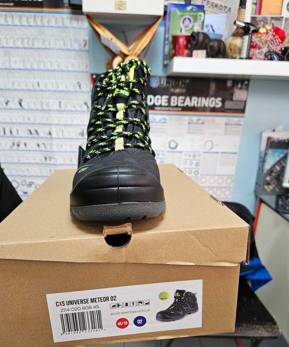 Туристически работни обувки