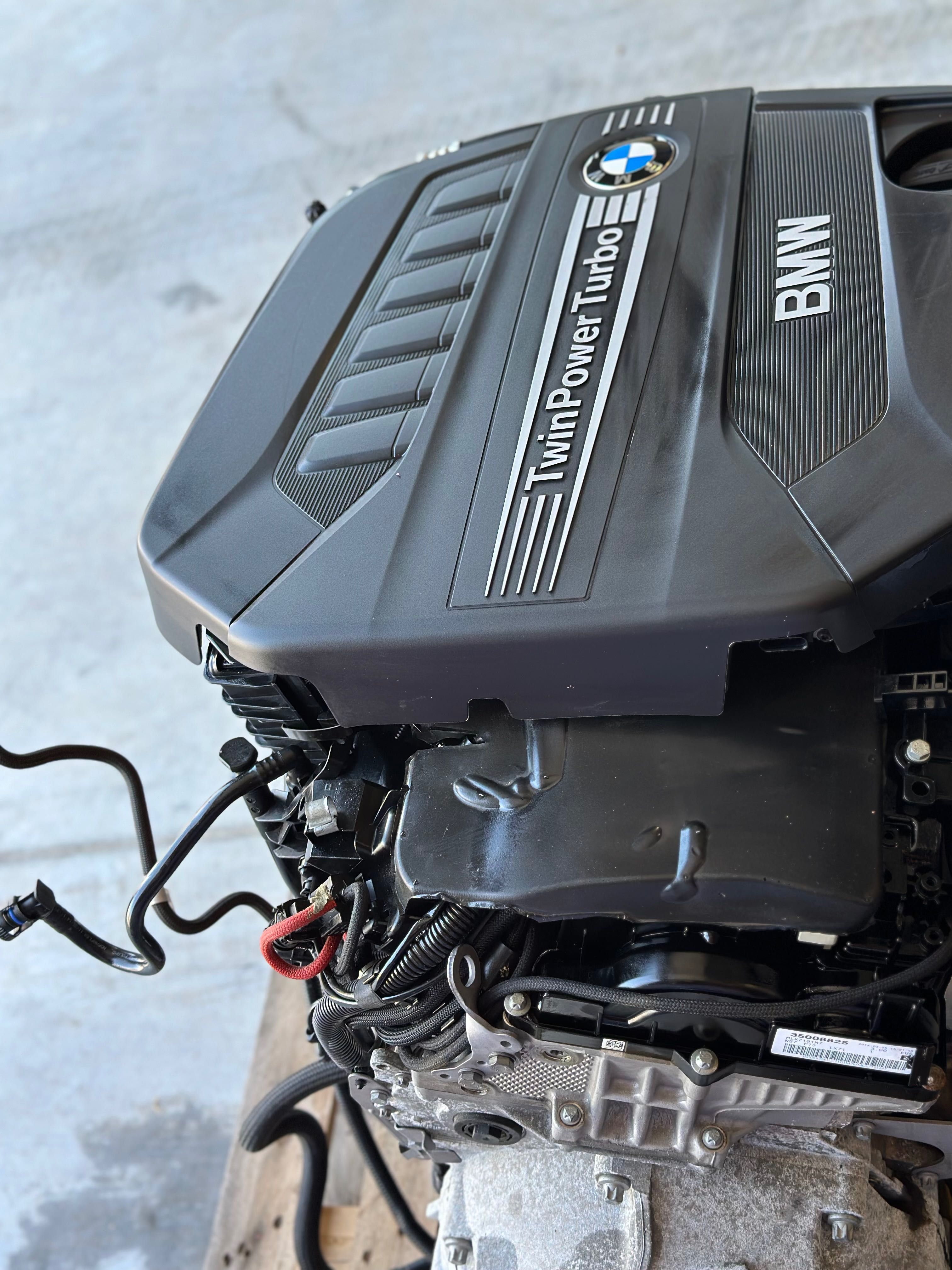 двигател БМВ BMW сто процента оборудван r N57D30B F13 640D