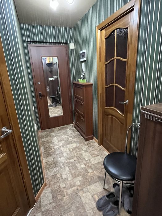 Продам трехкомнатную квартиру