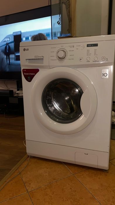 Продам стиральную машинку