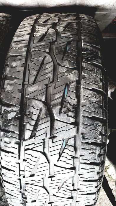 265/65/17,245/65/17,bridgestone,7-8mm,dot 3417