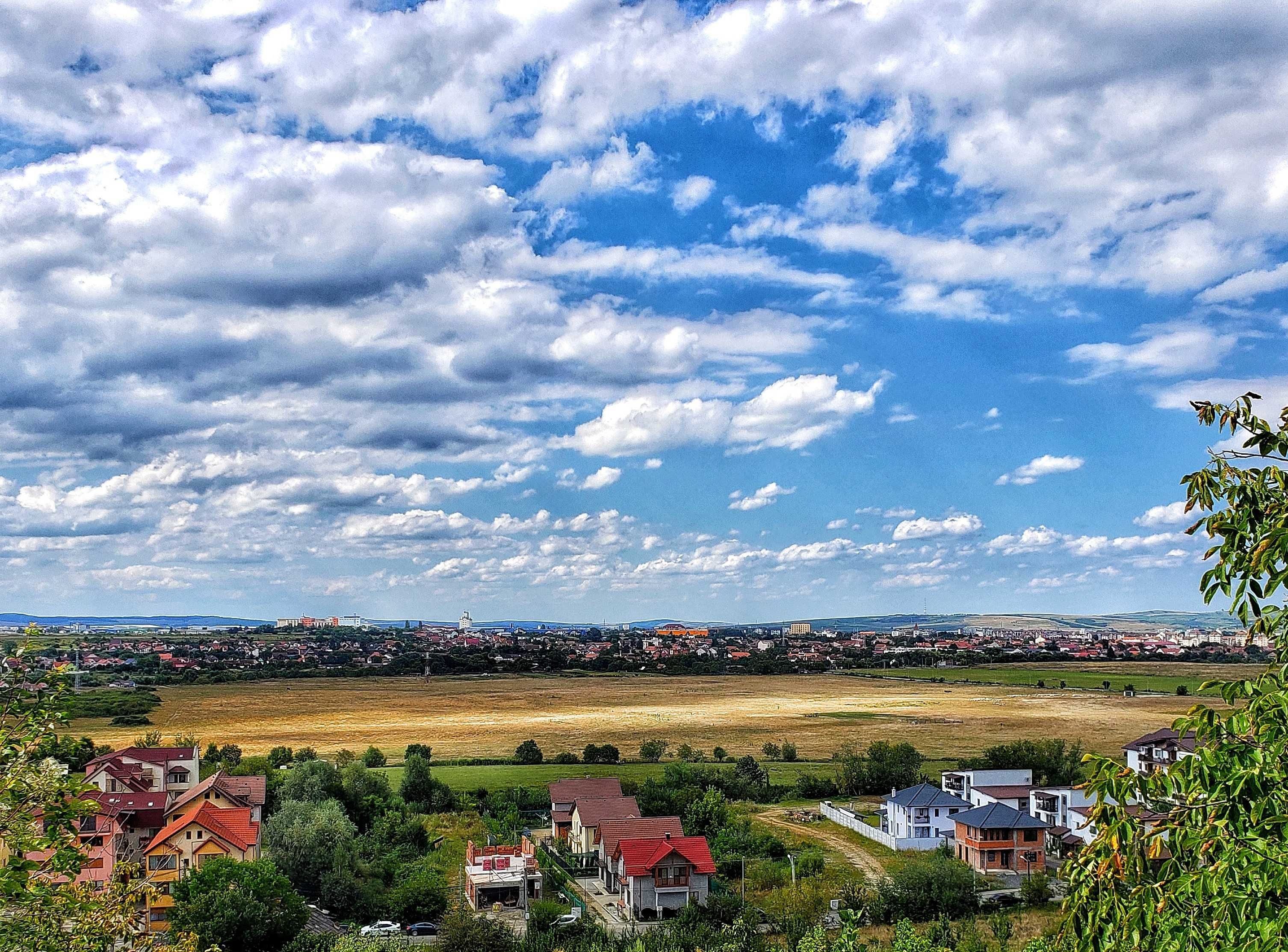 Vand teren 2000 mp Sibiu , zona Calea Poplăcii . PRIVELISTE DE VIS !!!