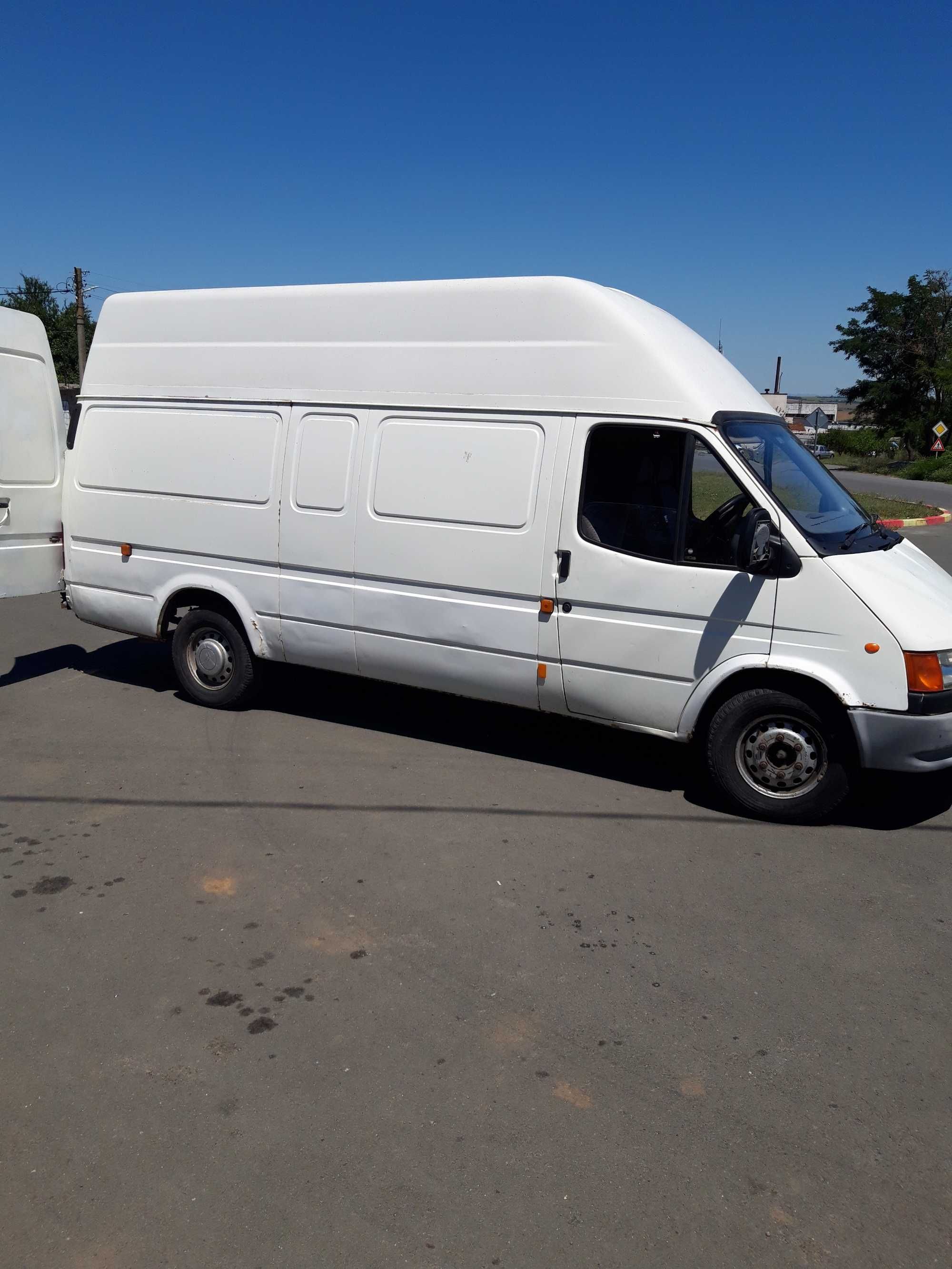 Ford tranzit 2,5