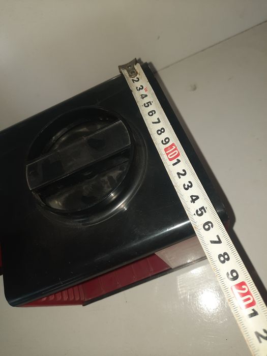 Ретро фонотека или касетник за аудиокасети