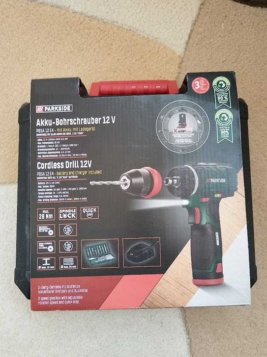 Autofiletanta Parkside de 12V,cu acumulator/incarcator.