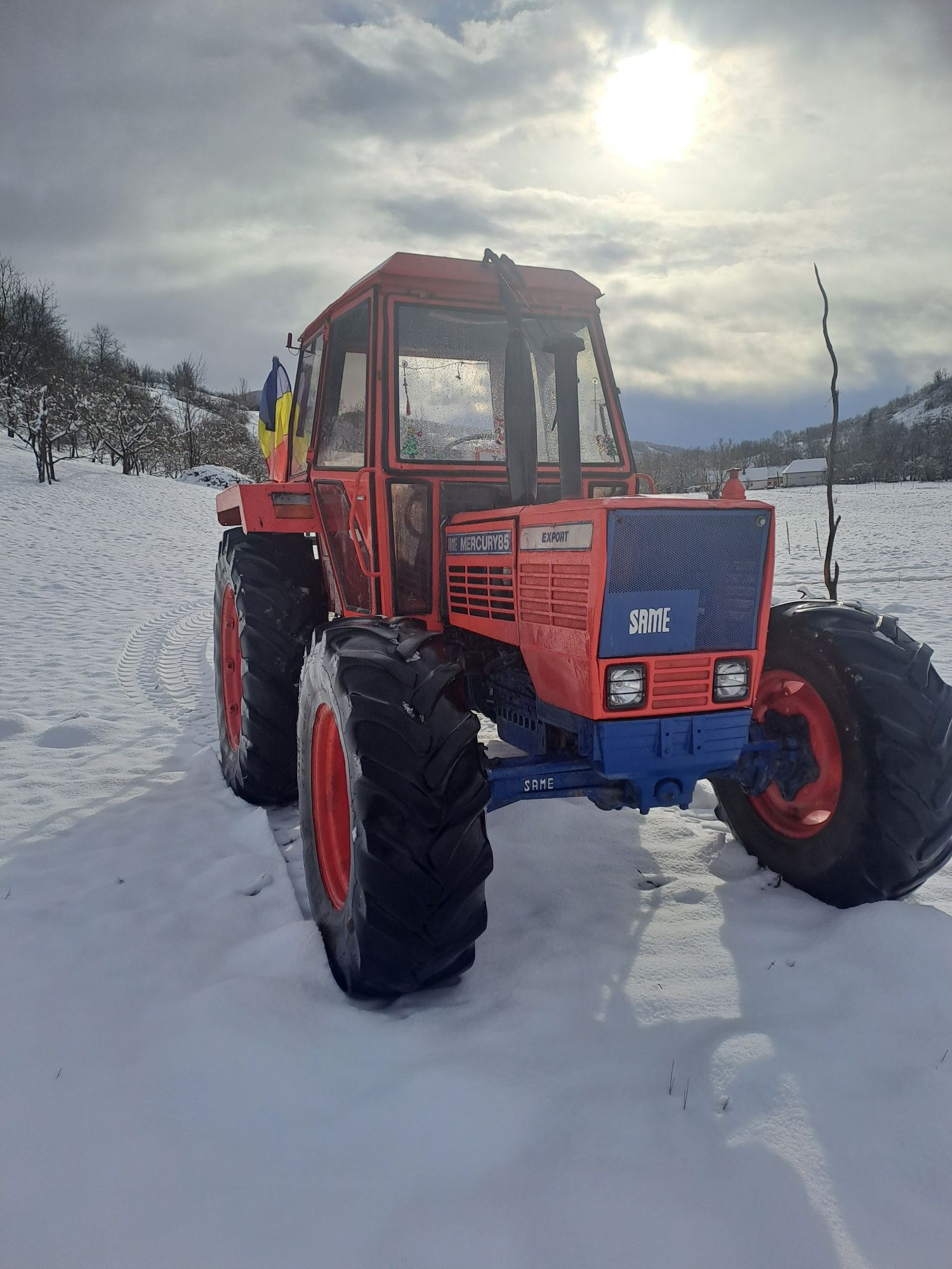 Tractor same mecury 85 export