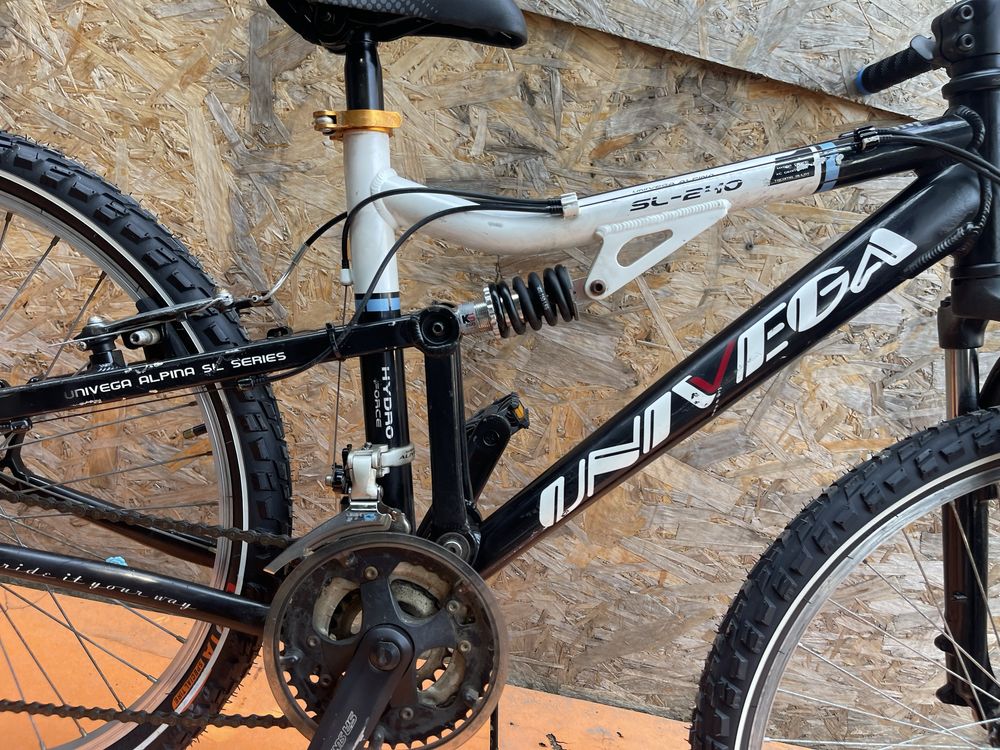 Bicicleta univega cadru aluminiu cu suspensii roti 24”