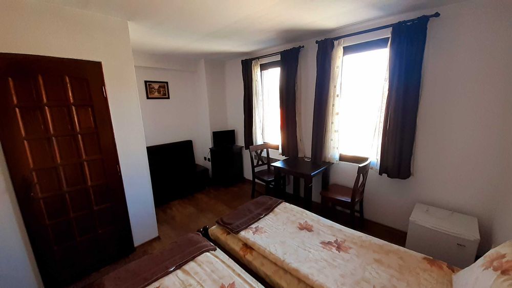 Продава се Къща в с. Баня, Област Благоевград - 672 кв.м за 648 €/кв.м - Снимка #4