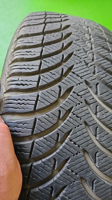 Vand anvelope iarna Michelin 205 55 r16