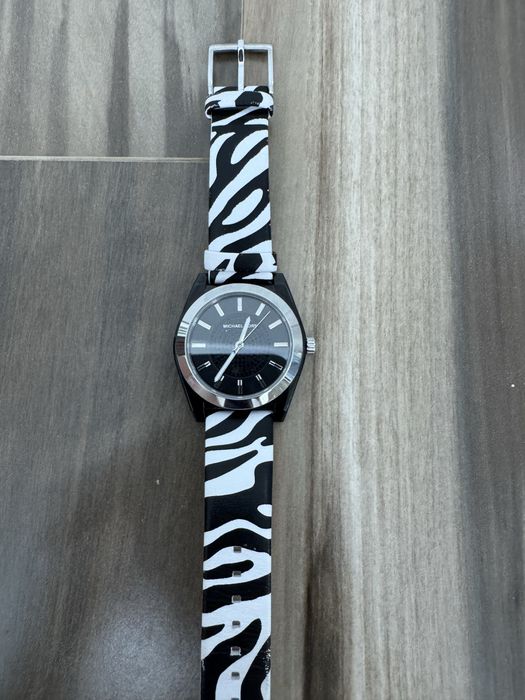 Женские часы майкл корс