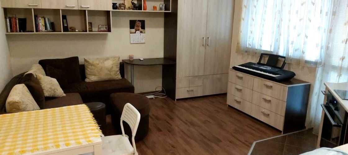 Дава се под наем Едностаен апартамент в Пловдив, Младежки Хълм - 45 кв.м за 265 € - Снимка #1