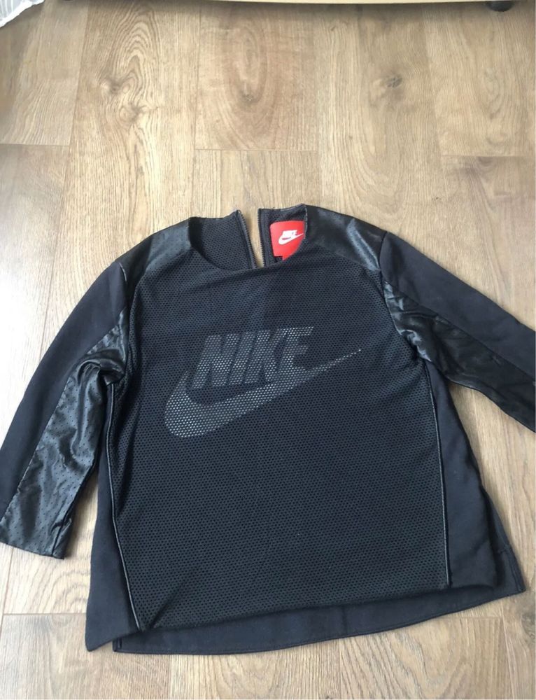 Bluza Nike de dama neagra