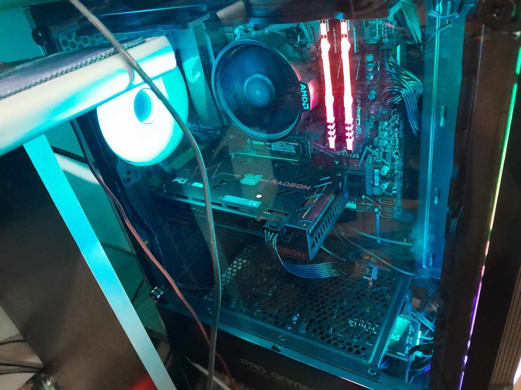 Vând PC de gaming