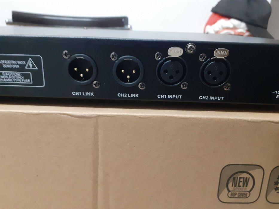 Statie de amplificare stereo 400w