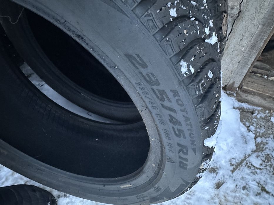 Продам шины Pirelli. 235/45 на 18