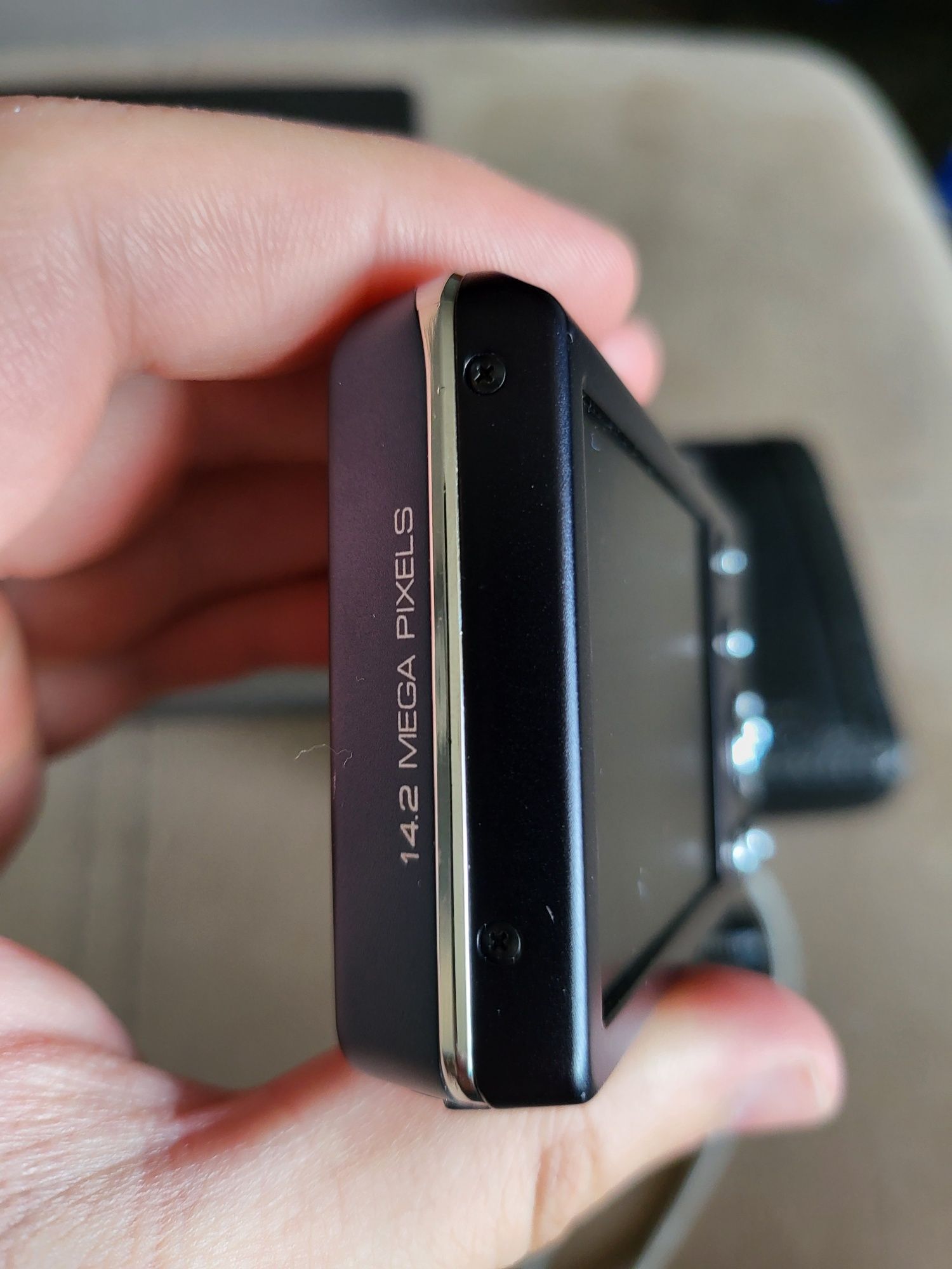 Samsung st65 14mp отличен
