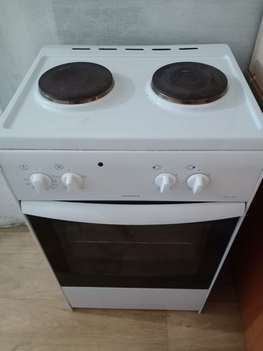 Продам электро плиту