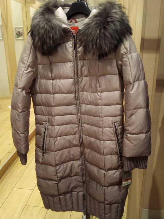Куртка абсолютно новая
