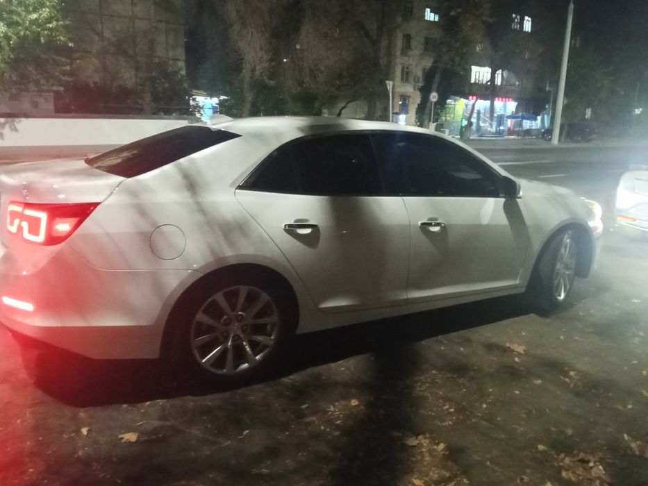 Автомобиль легковой малибу 3состояния хорошее