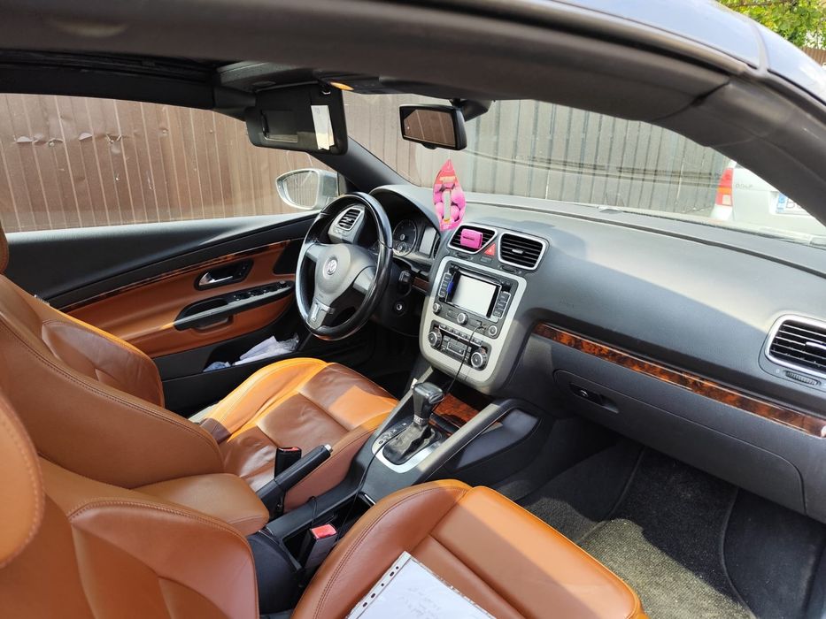 Volkswagen Eos decapotabil