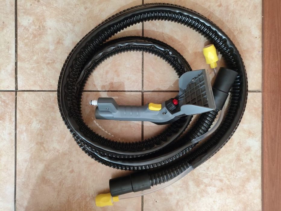 Продам Karcher puzzi 8/1