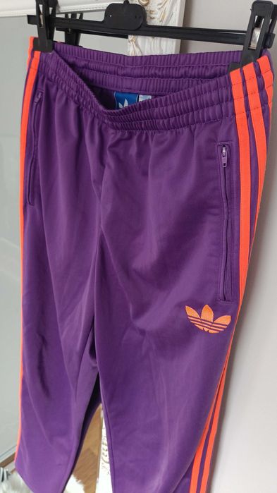 Adidas,дамско спортно долнище,S