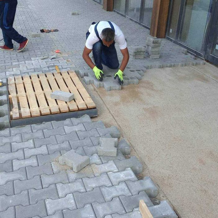 Демонтаж и монтаж тротоарни плочки бордюри павета