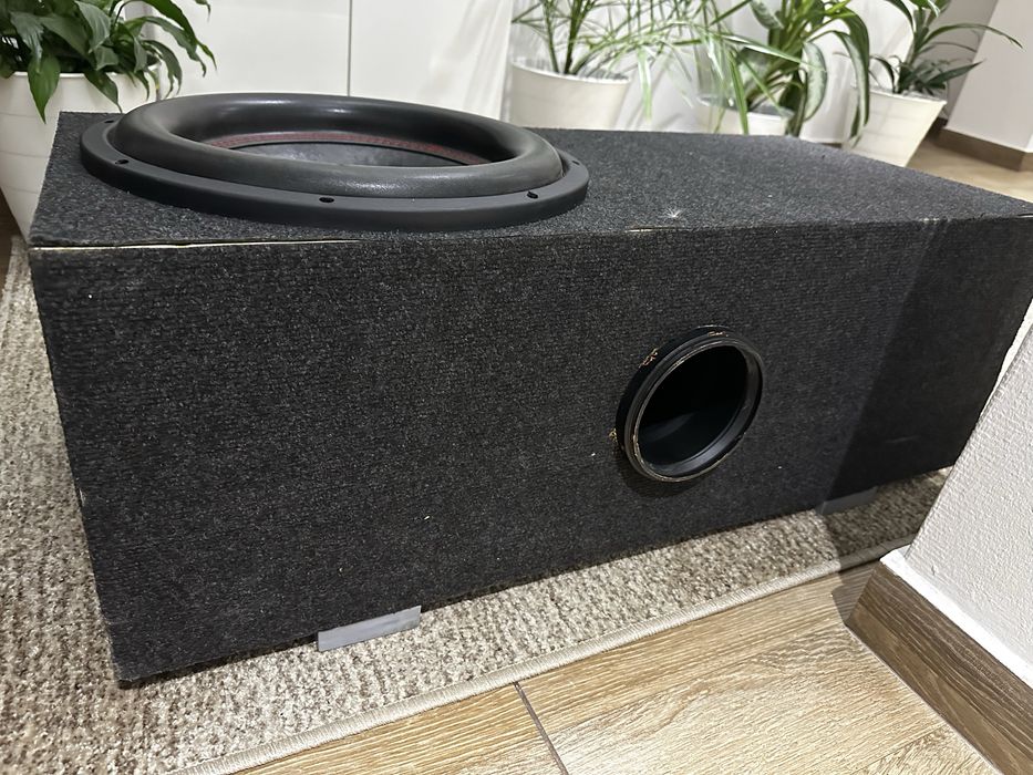 Subwoofer Aura Storm 15" + Amplificator Autotek A1800