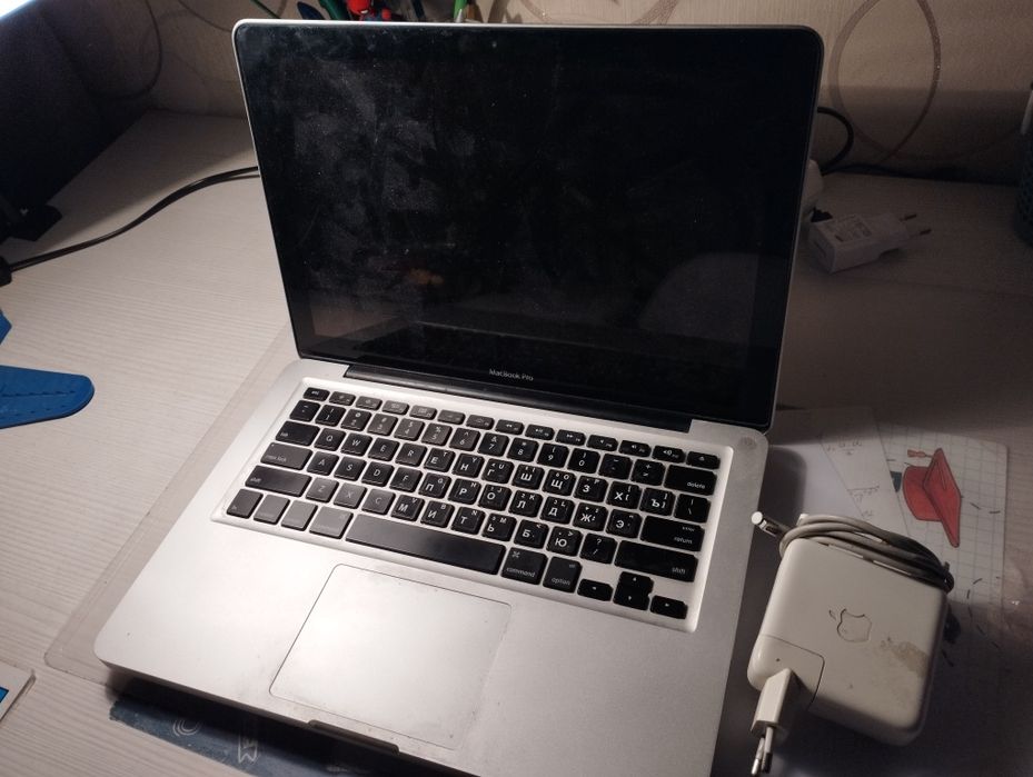 Продам Macbook pro 13 2011