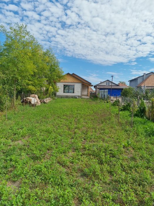 Vand casa in loc Vidrasau