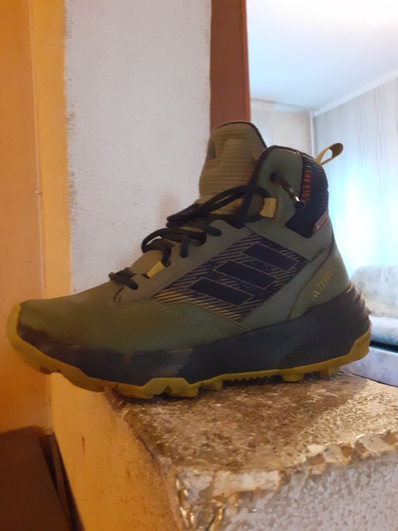 Ботинки Adidas оригинал