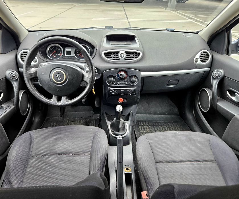 Renault Clio //  1.4 Benzina  // 2008